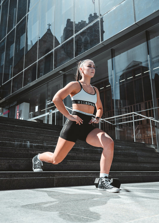 8 of the Absolute Best Bodyweight Glute Exercises